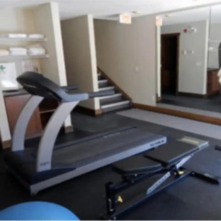 Fire Mountain Two Bedroom Condo Canmore Esterno foto
